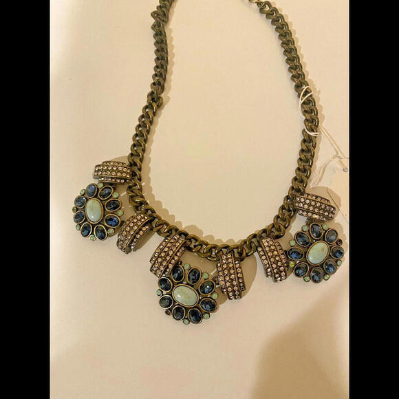 Vintage flower stone necklace costume jewelry - Picture 2 of 3